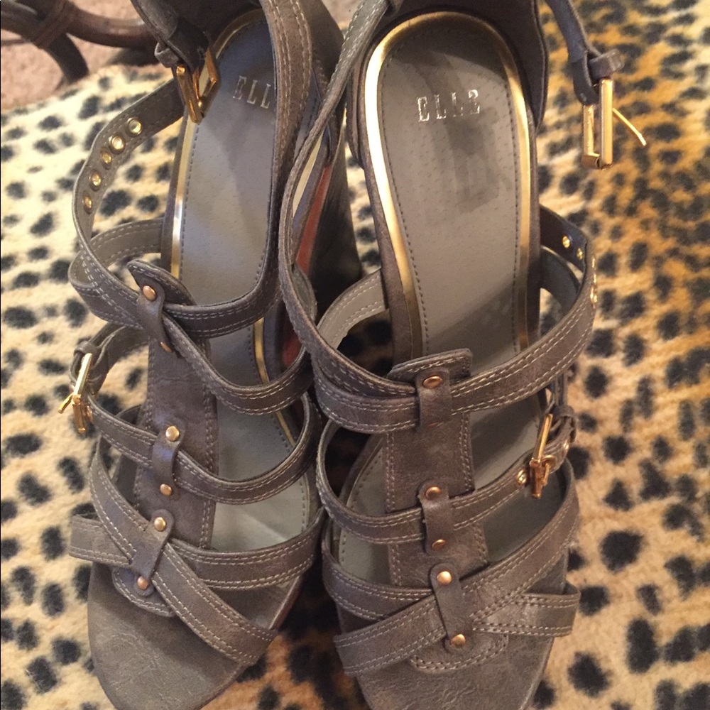 New Shoes in Box Size 10 Elle Sandals 4 Inch Heel - Picture 3 of 7